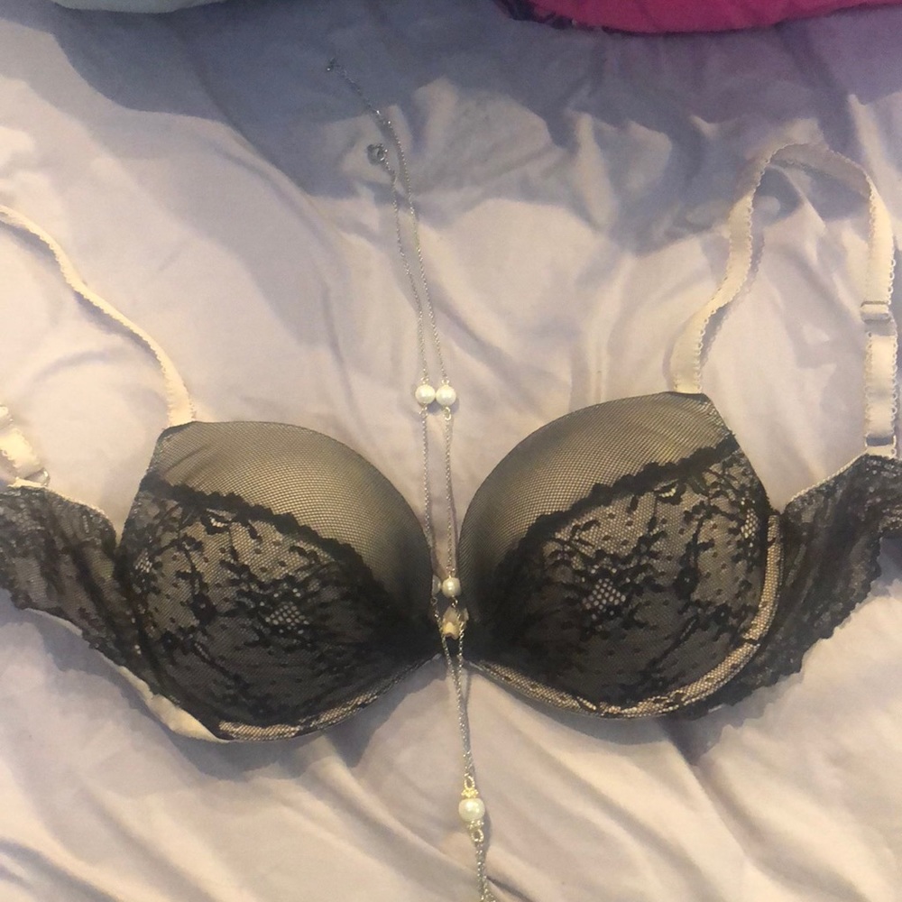 Victorias Secret 34D Demi